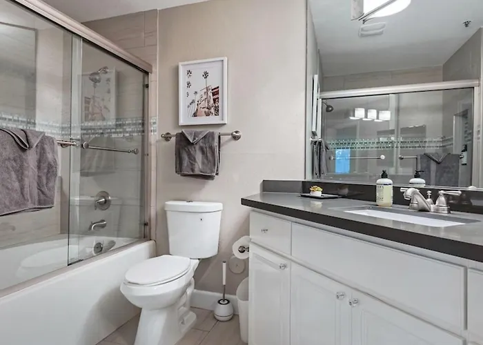Holiday home Beautiful Newly Remodeled 2-bdrm Biltmore